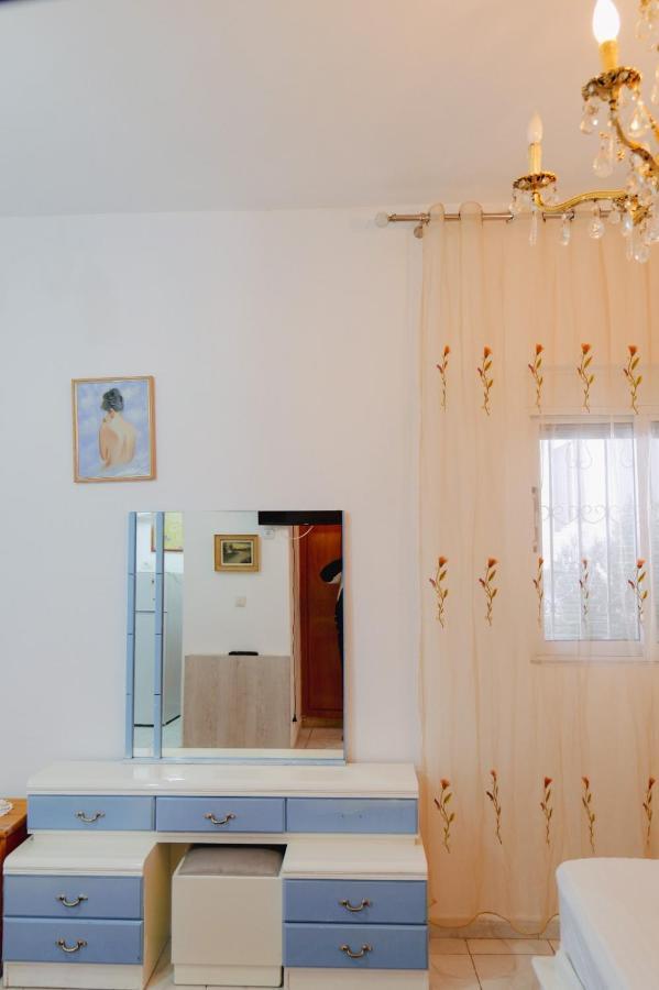 Seferi'S Apartament Apartment Sarandë Exterior foto